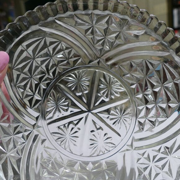 Vintage Anchor Hocking Stars and Bars Pressed Clear Glass Serving Bowl - Picture 2 of 8